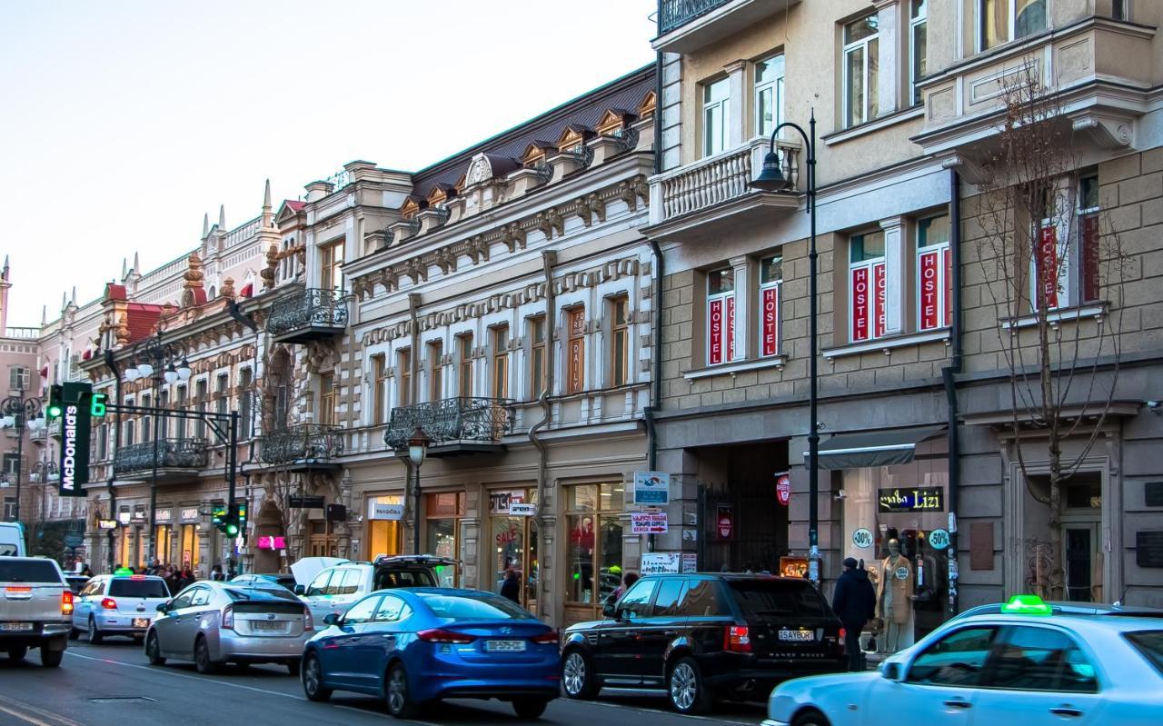 Paradise Hostel Тбілісі Екстер'єр фото